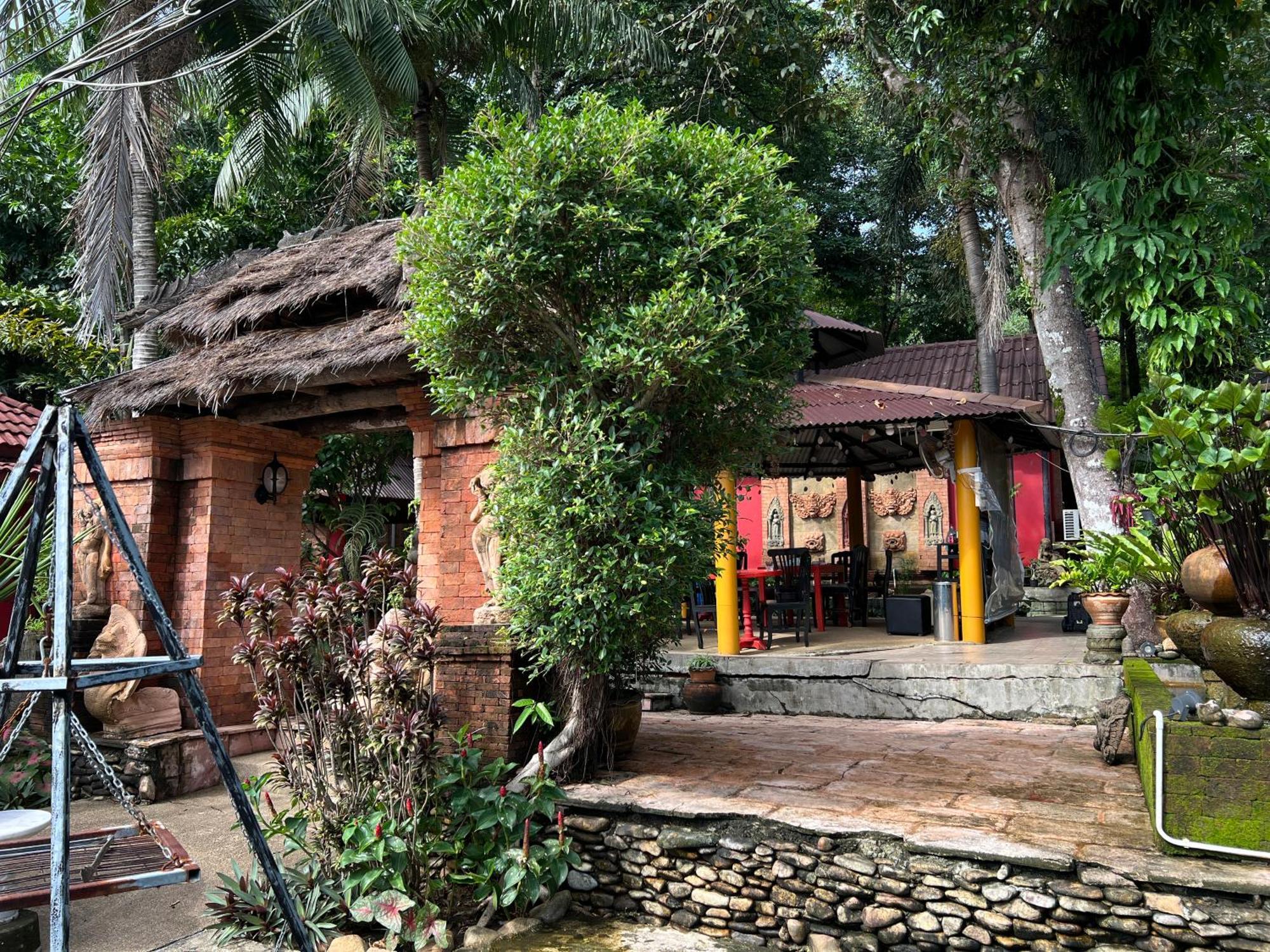 Baan Ton Rak Boutique Resort Koh Chang Buitenkant foto