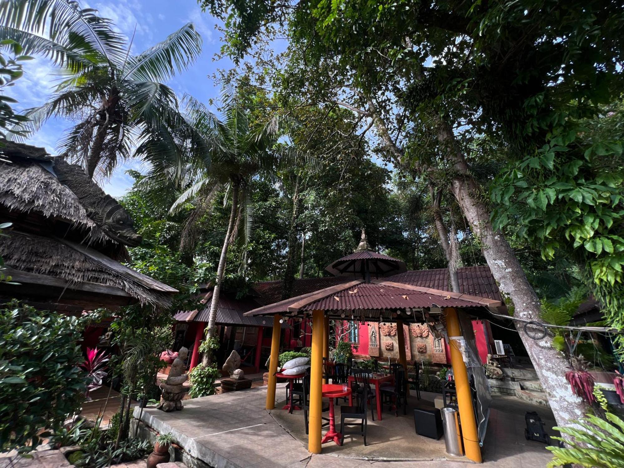 Baan Ton Rak Boutique Resort Koh Chang Buitenkant foto