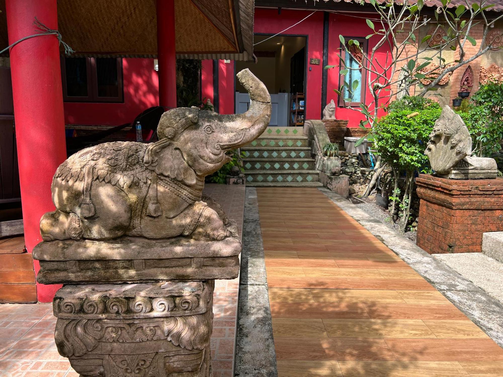 Baan Ton Rak Boutique Resort Koh Chang Buitenkant foto