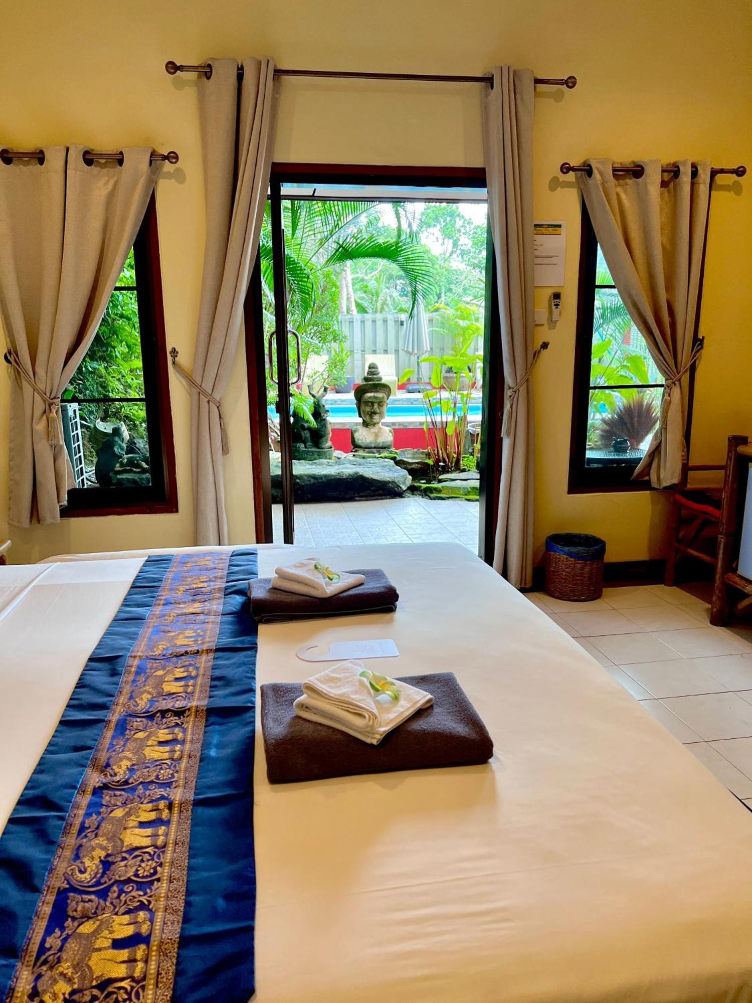 Baan Ton Rak Boutique Resort Koh Chang Buitenkant foto